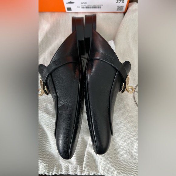 Authentic Hermes OZ Mules in Size 37 Black with Gold Hardware - Picture 8 of 16